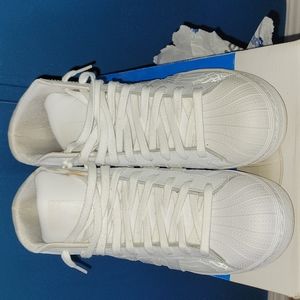 Adidas Reflective Pro Model Snakeskin. Size: 9 1/2  Great Condition